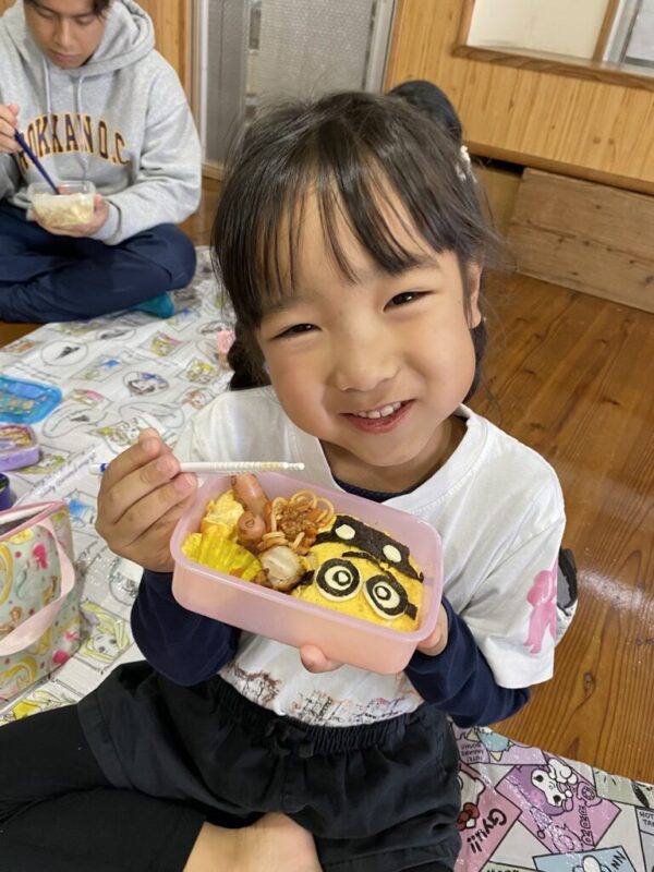 お弁当の日🍙【わかたけ】の写真