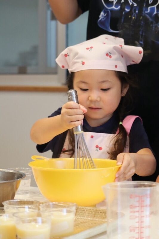 プリン作りにチャレンジ🍮【わかたけ北】の写真