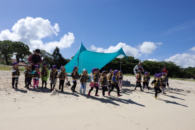 はじめての海🌊【わかたけ】の写真